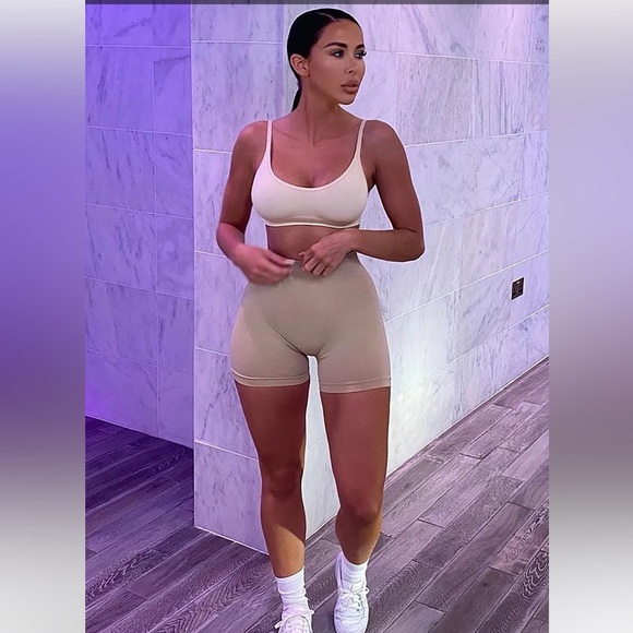 La Linger Seamless Shape-wear Layering Boyshorts Nude - Picture 2 of 14